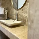 Lusso * 莫斯塔尔