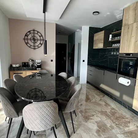 Lusso Villa *