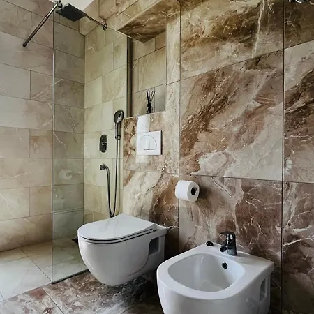 Lusso Villa *